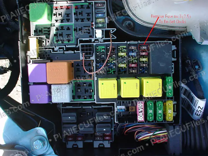 Watermarked preview of Automotive Opel Corsa Fuse Reference