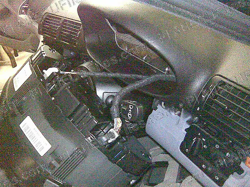 Watermarked preview of BMW 1ae5647b2ac1e20d88cf4dfacf88502d Reference