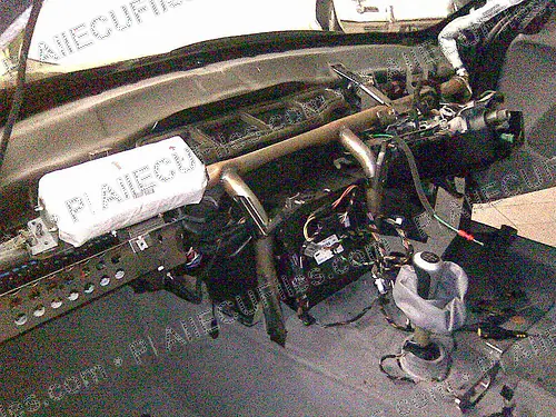 Watermarked preview of BMW D4e960c7054e49734b8a2d088785cb14 Reference