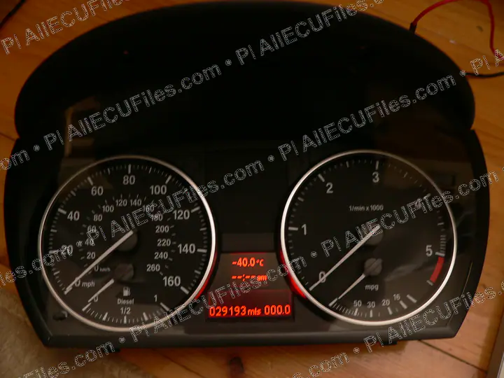 Watermarked preview of BMW P1150038 Reference