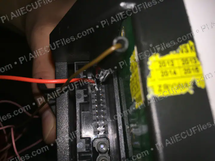 Watermarked preview of BMW Pin 9 12v Pin 20 Masa BMW E65 Powerup Reference