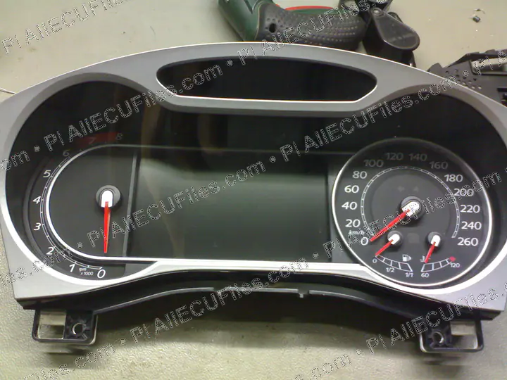 Watermarked preview of Ford 24c16 Mondeo 2008 Reference