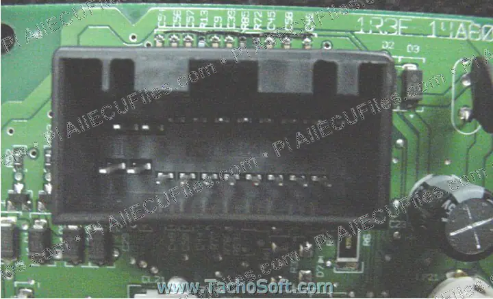 Watermarked preview of Ford Mustang 1999 2003 3 Reference