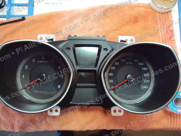 Watermarked preview of Hyundai Dsc02832 Reference