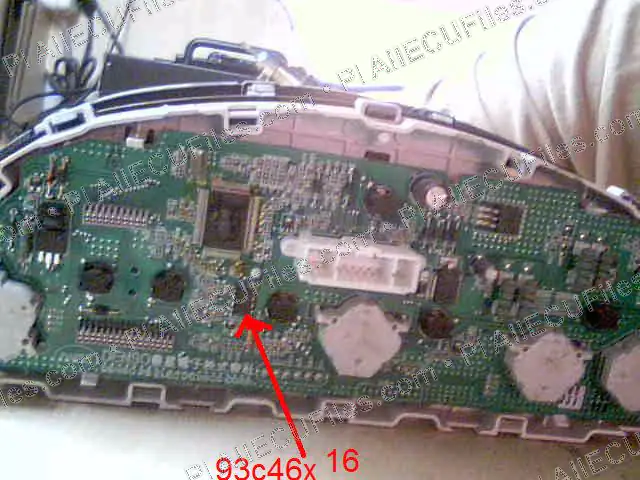 Watermarked preview of Hyundai Matrix 2 Reference