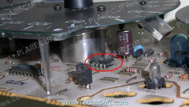 Watermarked preview of Mazda 323familia2 Reference