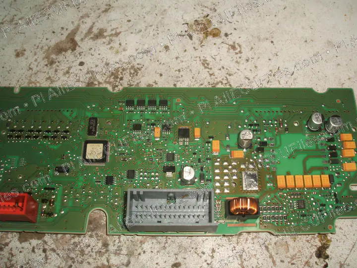 Watermarked preview of Renault Dash Scenic Reference
