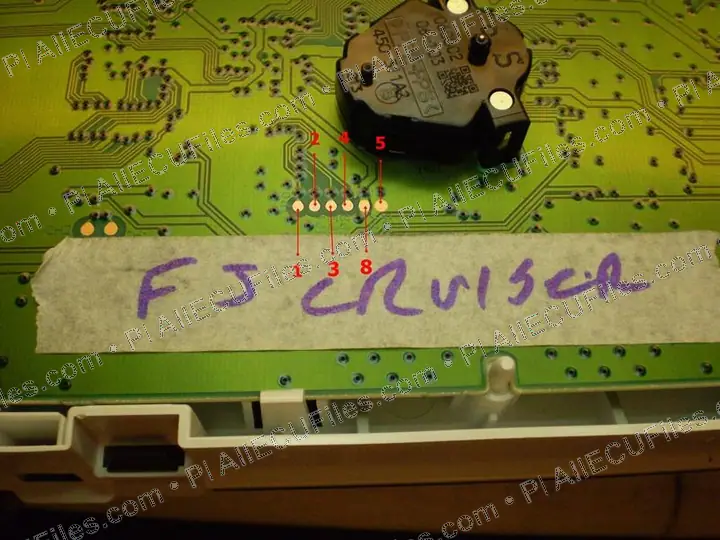 Watermarked preview of Toyota Fjcruiser E2 Pins Reference