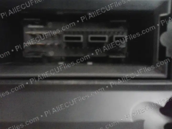 Watermarked preview of Volkswagen 2013 10 08 08 21 21 Reference